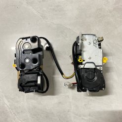 Khóa Cửa Ngậm Ford Laser Trước Lái | Giá Tốt
