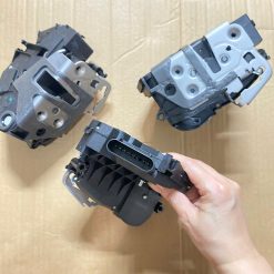 Khóa cánh cửa Ford Fiesta 2011-2017 và Ford EcoSport 2018 trước lái mã GN1Z-54264-13C