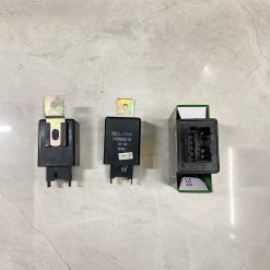 Rơ Le Điều Khiển Cửa Mitsubishi Jolie Mã MB685019